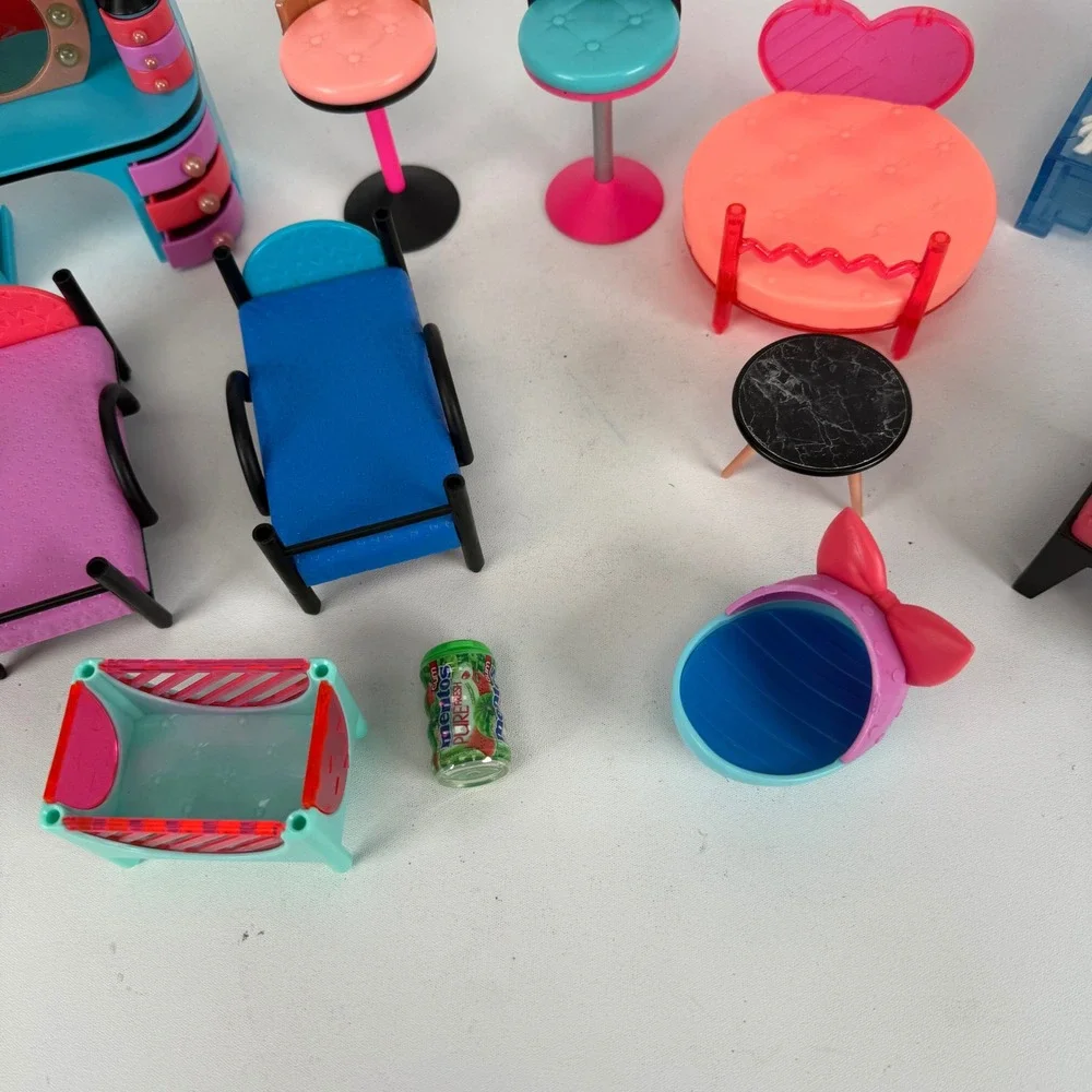 LOL Surprise Dollhouse Furniture Lot 11pc Vanity Beds Stools Accessories MGA